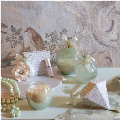 BOUGIE PARFUMÉE FÊTE NACRÉE 170G - SAPIN GIVRÉ - MATHILDE. M