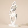 LUCIE FEMME SUR PYRAMIDE COEURS 25CM - HOME EDELWEISS