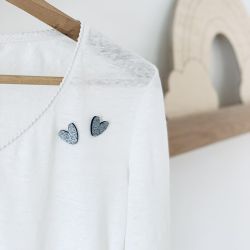 Pin's en feutrine pailletée...