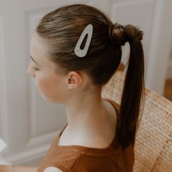 Barrette Pince à paillettes léopard argentée - LES PETITES HIRONDELLES