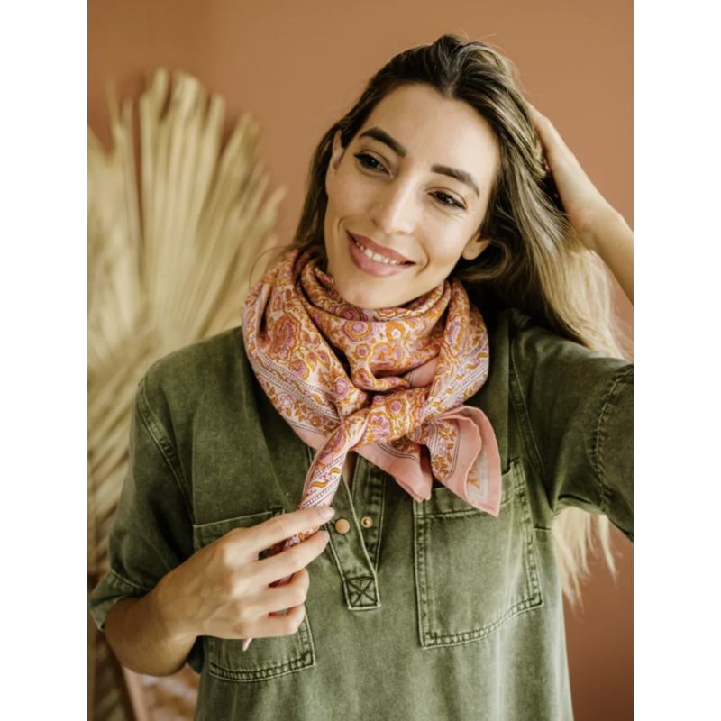 GRAND FOULARD - GARDA POP PINK  - BINDI ATELIER
