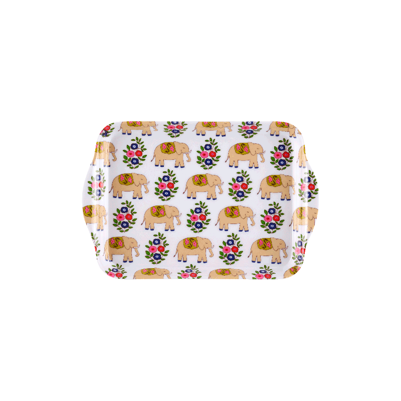 PLATEAU LYNDA - LES THÉS INDIENS - DERRIÈRE LA PORTE