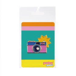 PIN'S APPAREIL PHOTO - DERRIERE LA PORTE