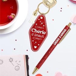 DUO PAILLETTES PORTE-CLES MOTEL ET STYLO - CHERIE D AMOUR