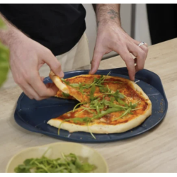 LE FORMIDABLE PLAT À PIZZA AVEC COUTEAU - MYRTILLE - COOKUT