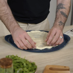 LE FORMIDABLE PLAT À PIZZA AVEC COUTEAU - MYRTILLE - COOKUT