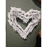 DECORATION MURALE COEUR EN BRANCHES D' ARBRE BLANC - J-LINE